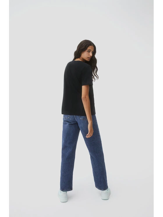 Sprandi Γυναίκες T-shirts T-Shirt AW21-TSD005 Μαύρο Regular Fit 5 Sprandi Γυναίκες T-shirts T-Shirt AW21-TSD005 Μαύρο Regular Fit - Image 3