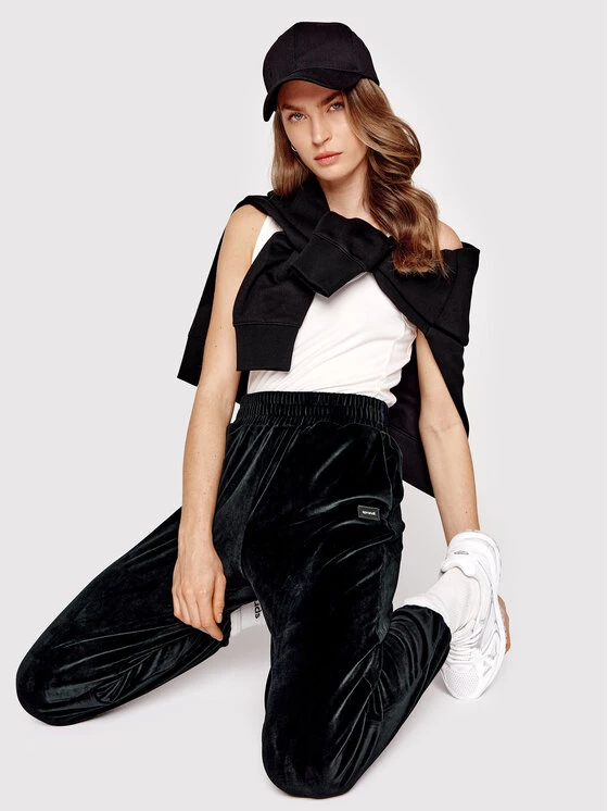 Sprandi Γυναίκες Παντελόνια Φόρμας Παντελόνι φόρμας Velvet SP22-SPD510 Μαύρο Regular Fit 8 Sprandi Γυναίκες Παντελόνια Φόρμας Παντελόνι φόρμας Velvet SP22-SPD510 Μαύρο Regular Fit - Image 6